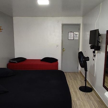 Guest House Renascer K&W كابو فريو المظهر الخارجي الصورة