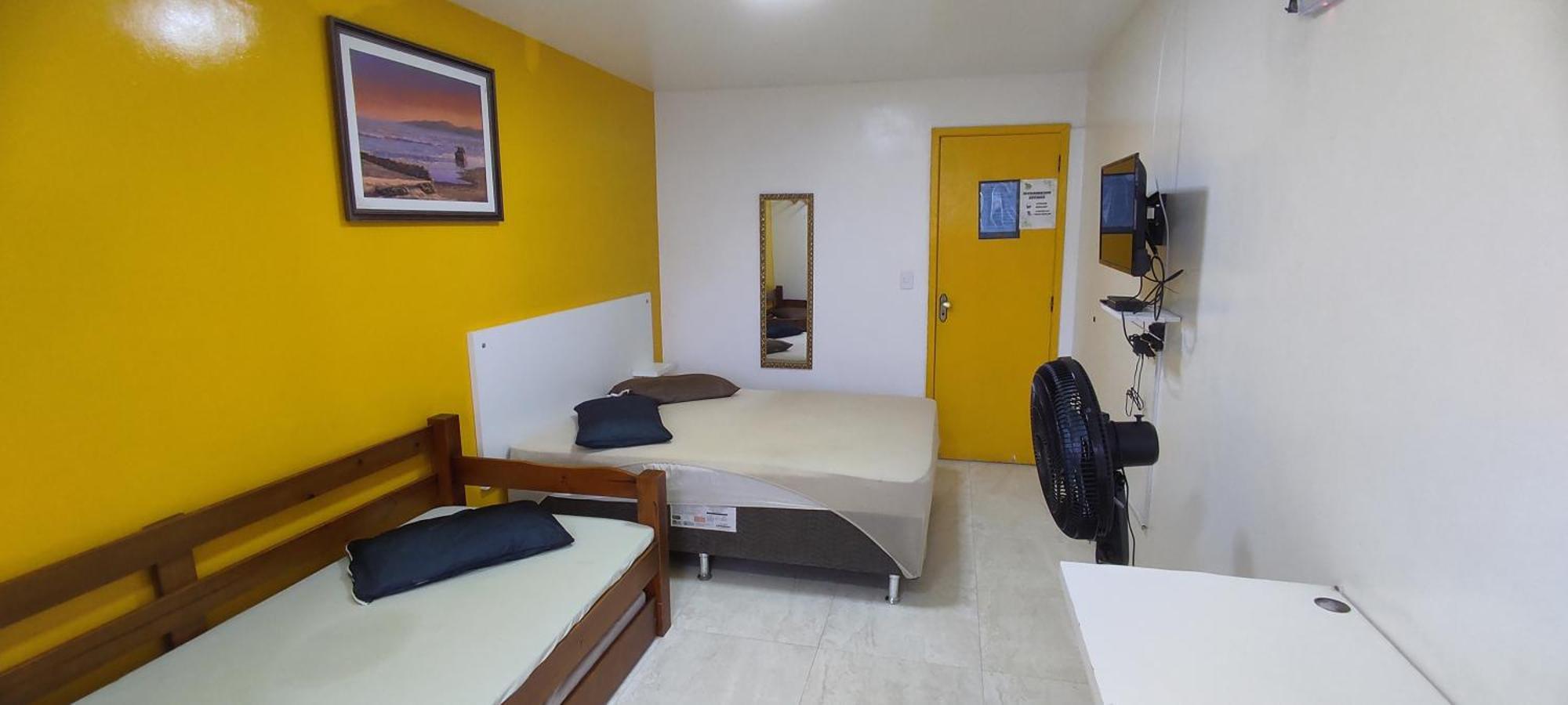 Guest House Renascer K&W كابو فريو المظهر الخارجي الصورة